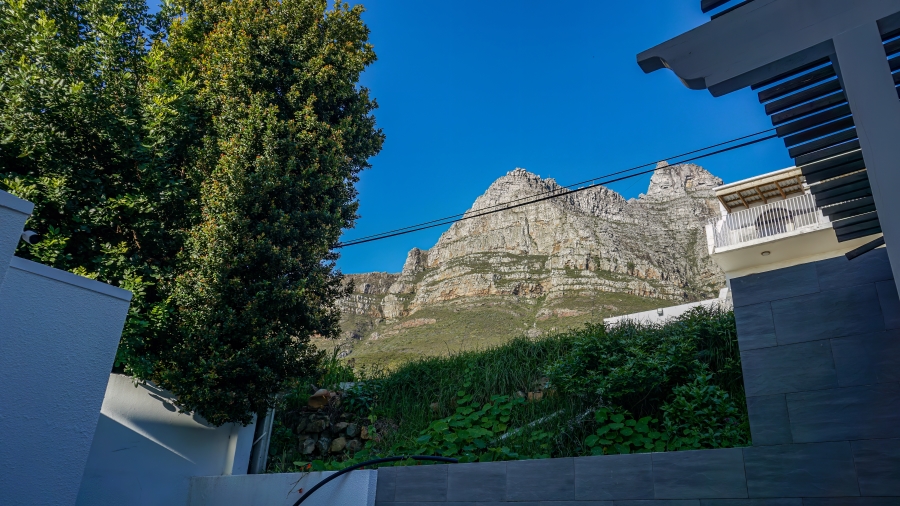 4 Bedroom Property for Sale in Bakoven Western Cape